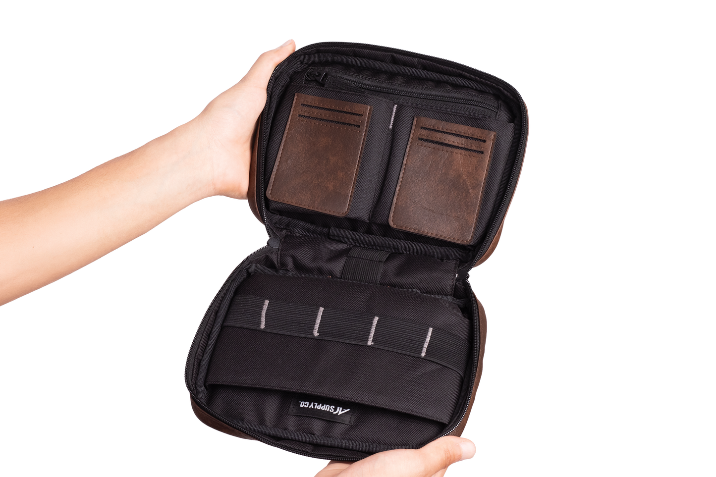 Ar Pouch